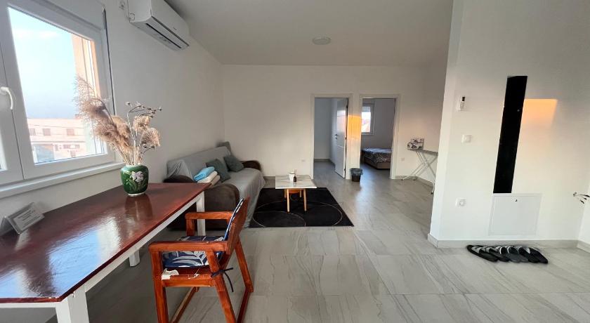 베오그라드 Airport Art Villa 2성급 싱글룸 스위트룸