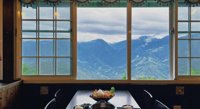 Vanse Hotel - image 3