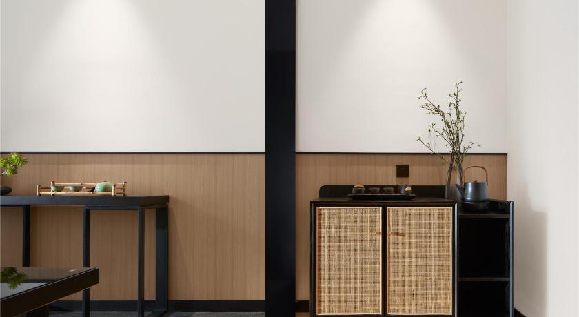 청두 / 성도 SFEEL设计师酒店Designer Hotel成都杜甫曹堂店 호텔 스위트룸
