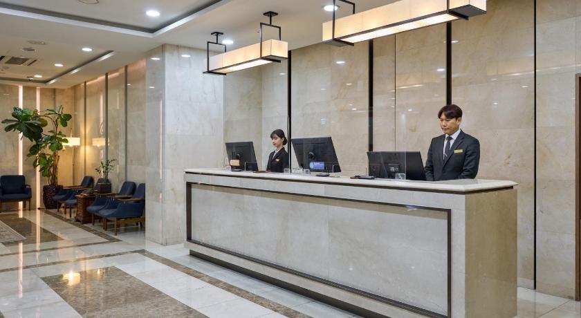 ソウル The Summit Hotel Dongdaemun 3つ星 ホテル プール