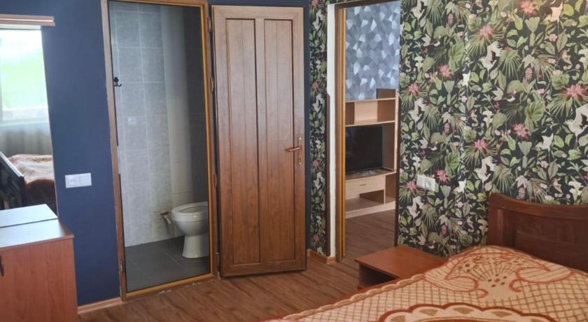 Image of Double Room with Lake View 0