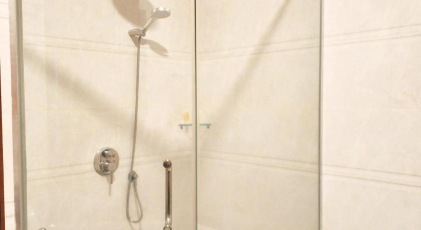 Image of Superior Double 8