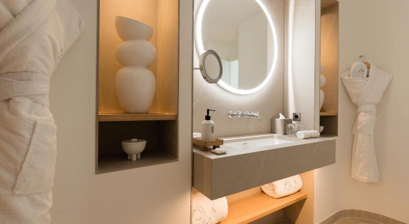 Image of Superior King Room - New Building 6