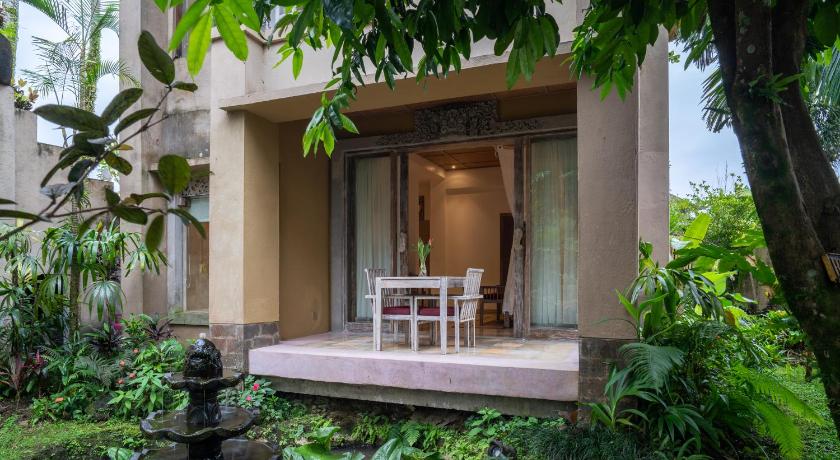 Image of Deluxe Garden View 15