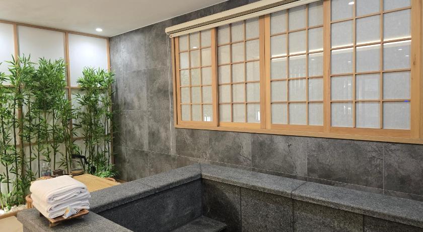 麗水 Yeosu Domar Hotel ホテル 外観