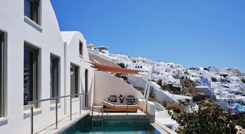 Image of Exclusive Suite with Infinity Pool 7