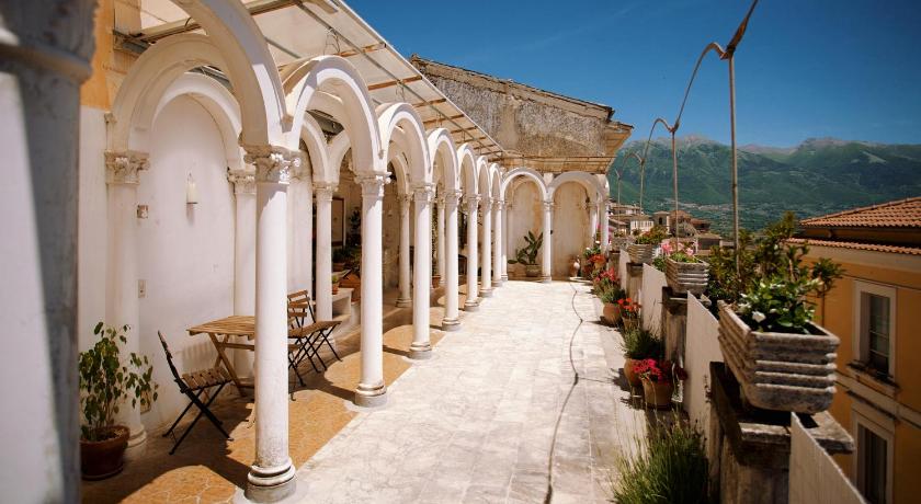Palazzo Castrucci