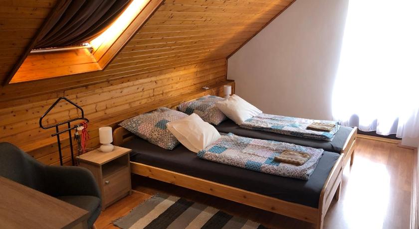 Image of Four-Bedroom House 7
