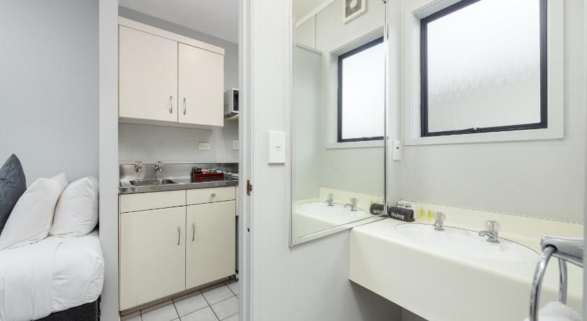 Image of One-Bedroom Apartment with Spa Bath 2