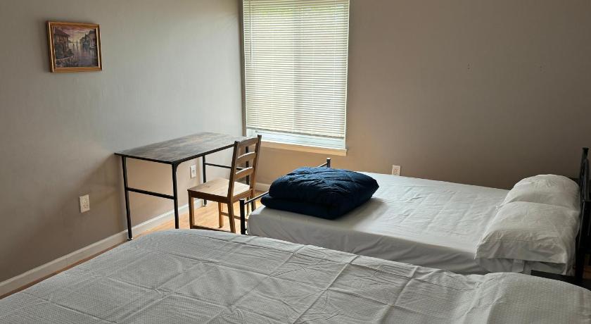 페리 홀 Near To CCBC ESSEX Room 202 3성급 숙소 수영장