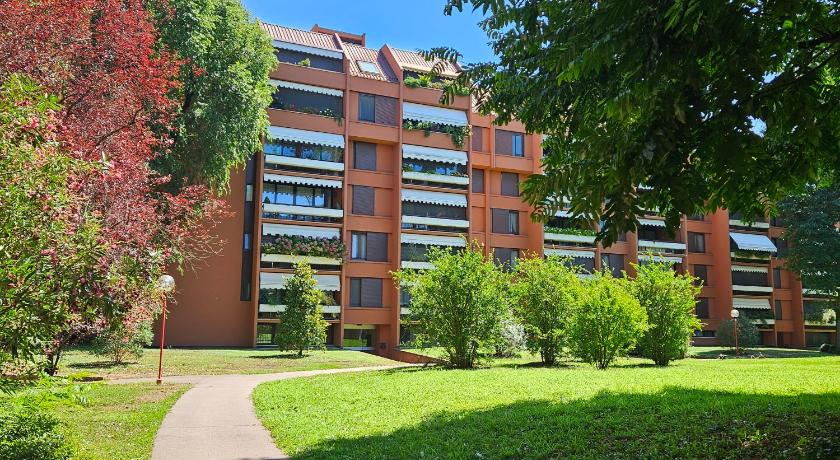 LuMI Apartment - Nel cuore del parco di Milano 3, vicino Humanitas