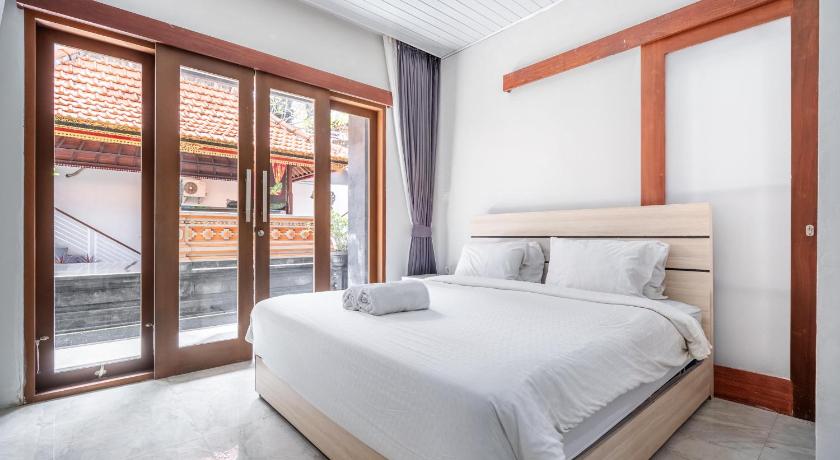 Dukuh Segara Guest House - image 2