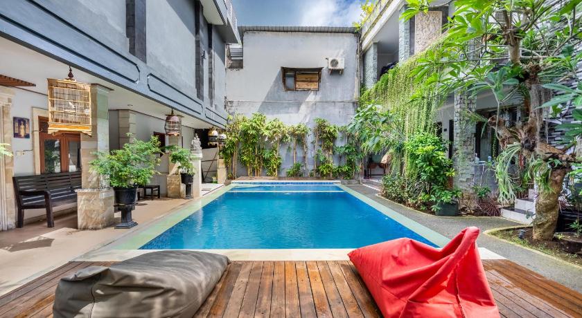 Dukuh Segara Guest House - image 14