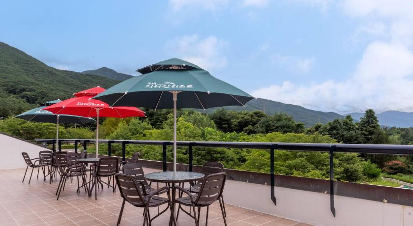 Gurye Gurye Jiri Mt Resort Hotel pool