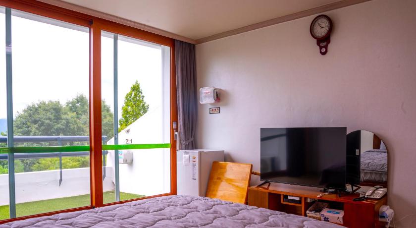 Gurye Gurye Jiri Mt Resort Hotel room