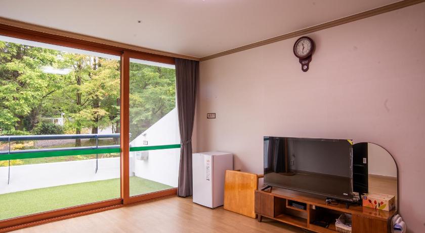 Gurye Gurye Jiri Mt Resort Hotel lobby