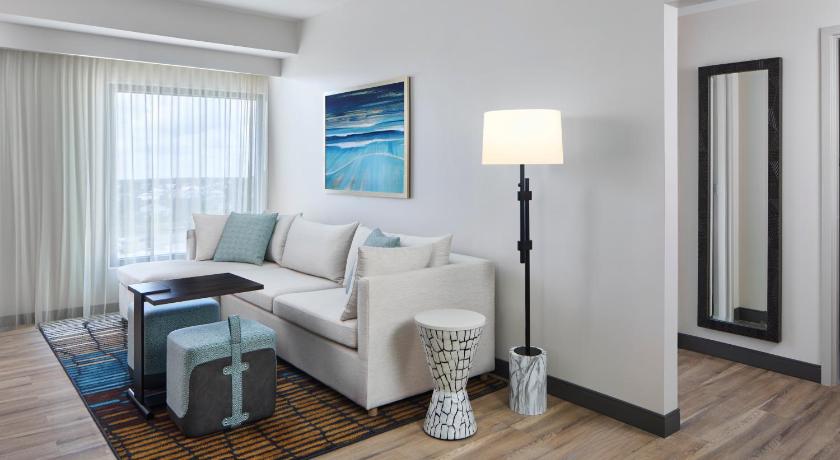 Image of 2 Queen Deluxe Suite 5