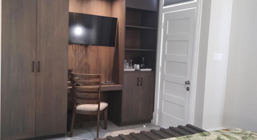 Superior King Room - Verandah Access attēls 4