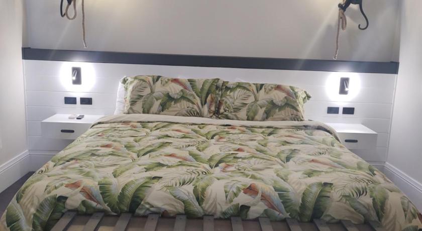 Superior King Room - Verandah Access attēls 5