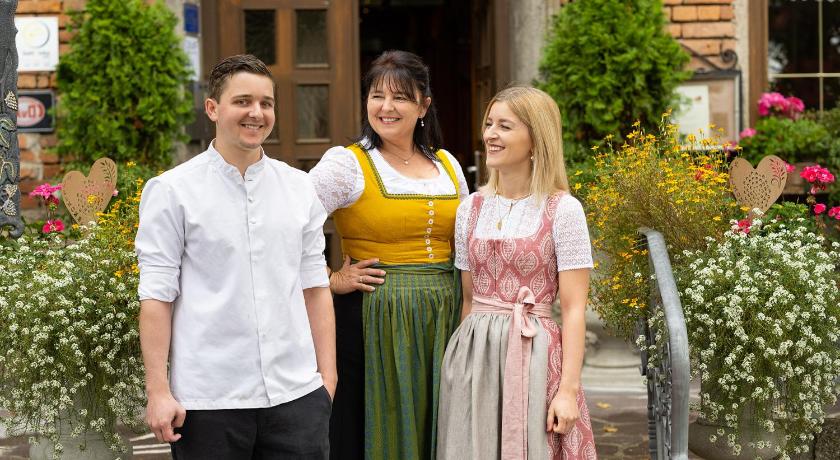 Bruckmühl Gasthof Großer Wirt Hotel lobby