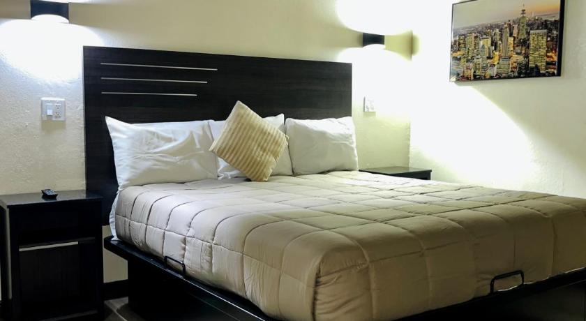 Del Aire Inn Hotel – Inglewood, CA