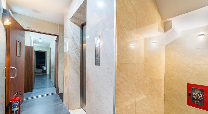 Ho Chi Minh City Golden Lunar Hotel - Bui Vien Walking Street  2-Star Hotel amenity