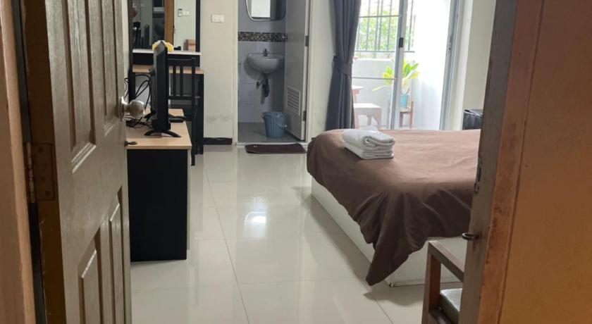Suwannaphum Apartment - image 14