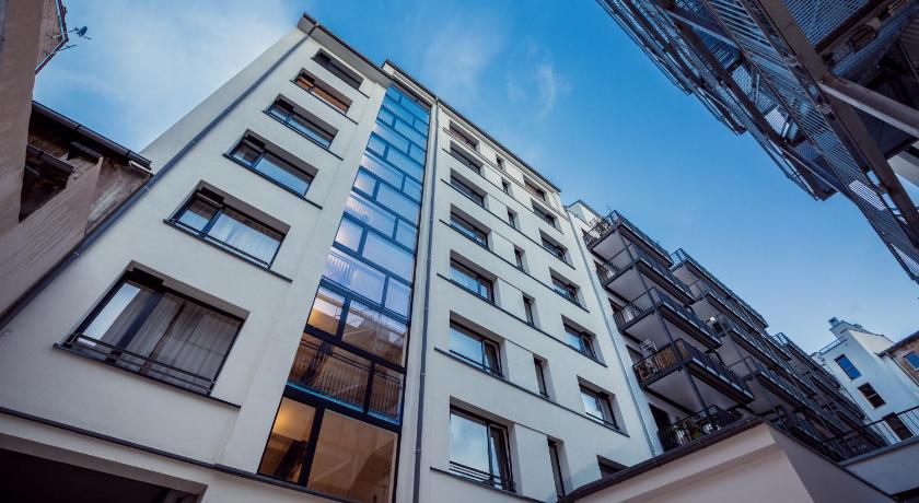 360 Degree Apartment                                                                        photo