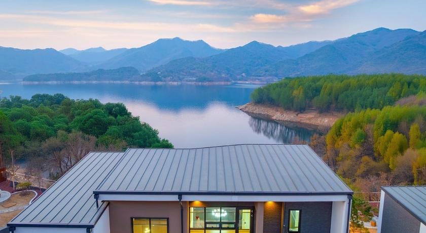 堤川 Jecheon The Shine Cheongpung 3星级 民宿 客房