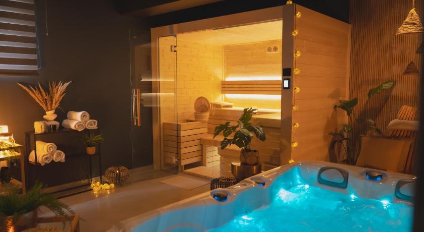 Aspen House Zakopane - image 5