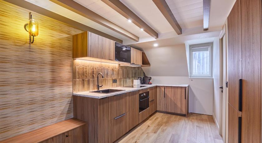 Image of Apartment 7