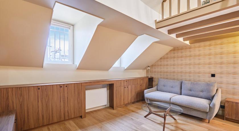 Image of Apartment 10