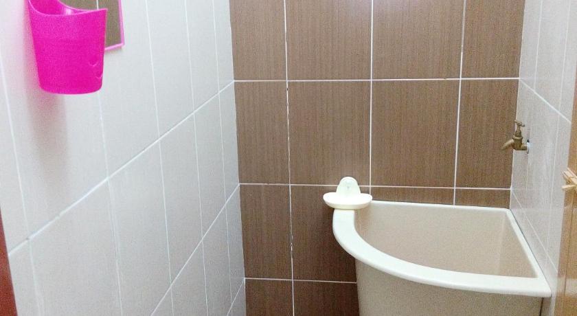 Lynn Guest House Jitra - image 28