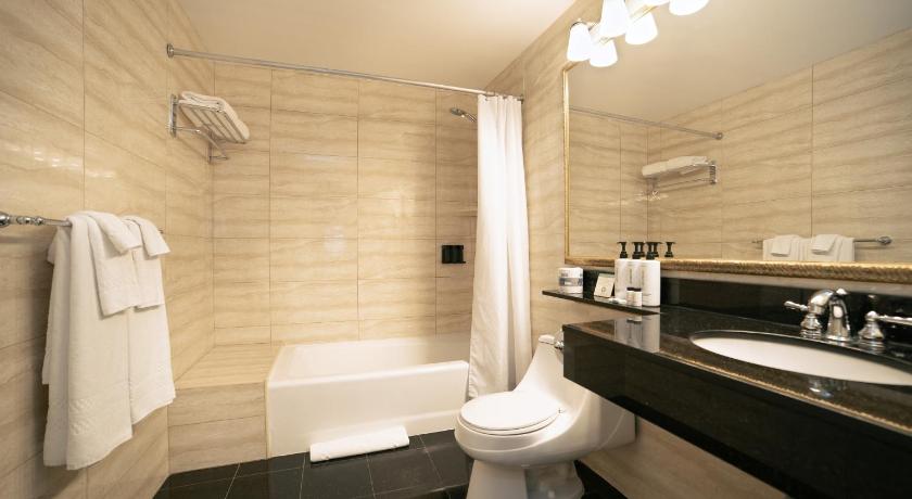 Image of Deluxe Double or Twin Room 2