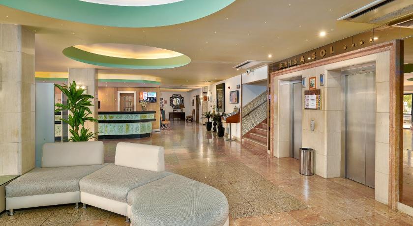 アルブフェイラ Hotel Apartamento Brisa Sol 4つ星 ホテル レストラン