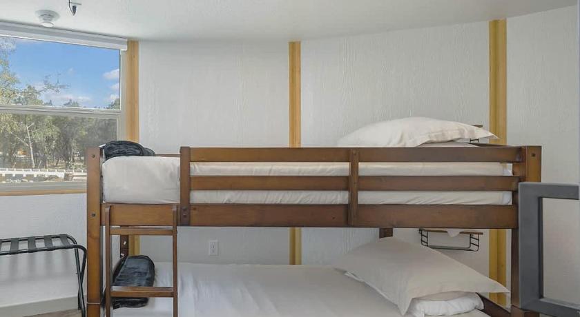 峡谷湖 (TX) Gentry- Luxury Yurt-Cabin - Family Glamping Canyon Lake w Private Hot Tub 3星级 住宿 泳池