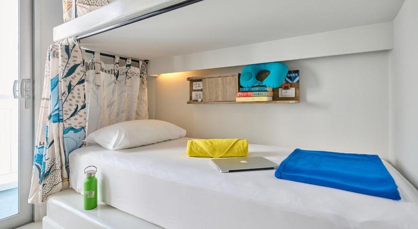 Image of Bed in 4-Bed Female Dormitory Room 1
