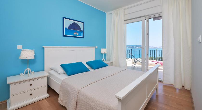 Image of Two-Bedroom Apartment - East 0