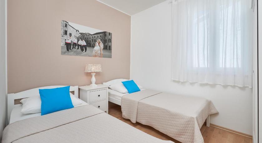 Image of Two-Bedroom Apartment - East 6