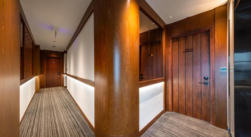 ハノイ H Hotel L'art Hanoi 4つ星 ホテル スイート