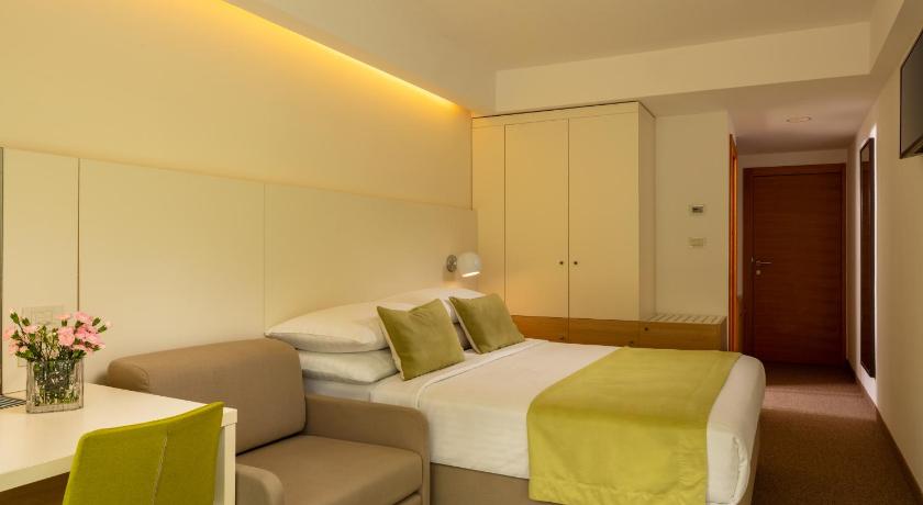 Image of Double Room - Standard 9