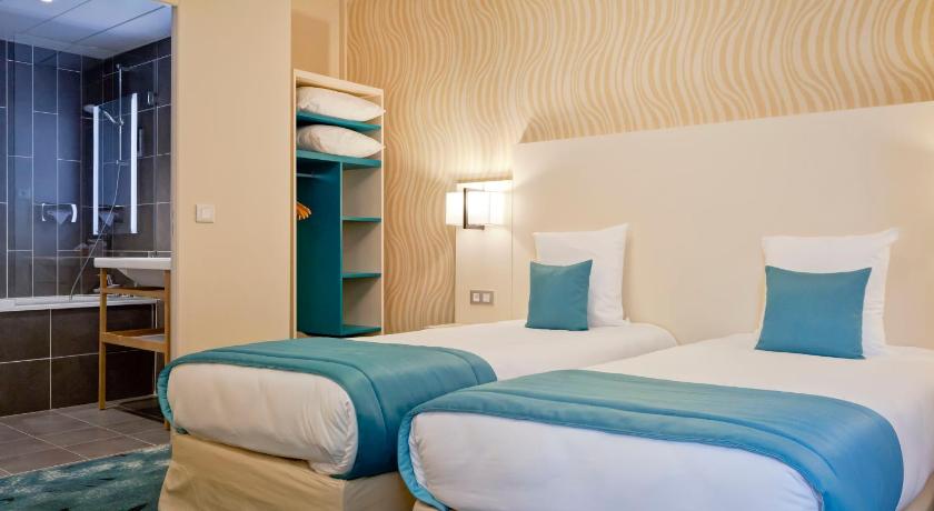 Image of Triple Room 1