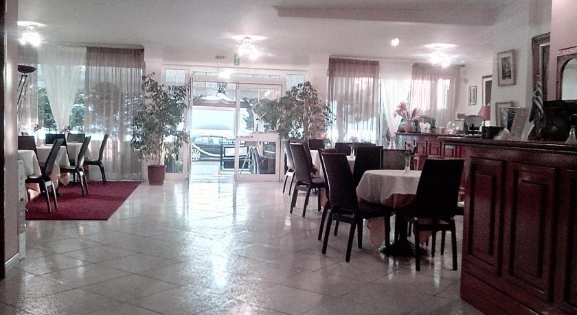 Hotel Romantica photo