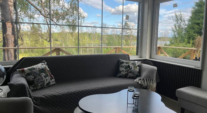 오레브로 Modern Lakeside Hideaway 3성급 싱글룸 전망