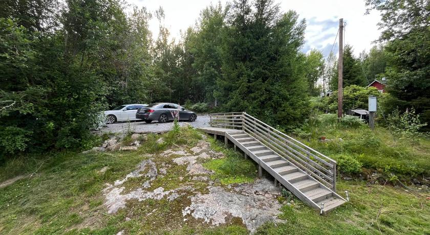 오레브로 Modern Lakeside Hideaway 3성급 싱글룸 수영장