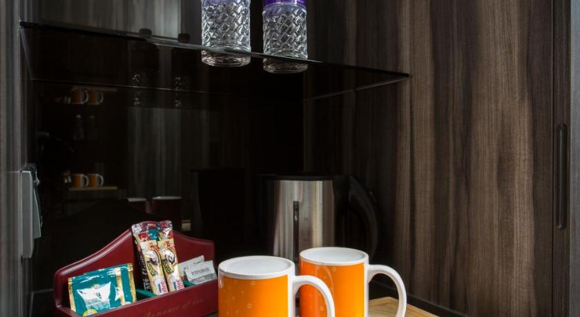 Aqueen Hotel Paya Lebar Sg Clean Staycation Approved Formerly Aqueen Hotel Paya Lebar 33 Jalan Afifi Singapore