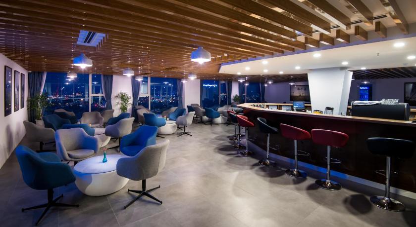 岘港 Royal Lotus Hotel Danang 4星级 酒店 泳池