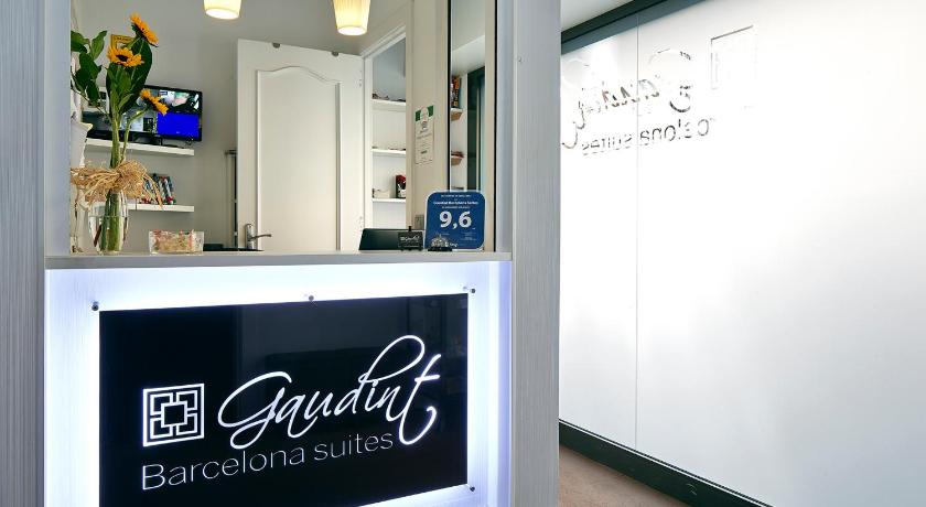 Gaudint Barcelona Suites photo