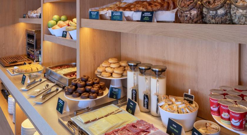 塞维利亚 B&B HOTEL Sevilla Bormujos 2星级 酒店 套房