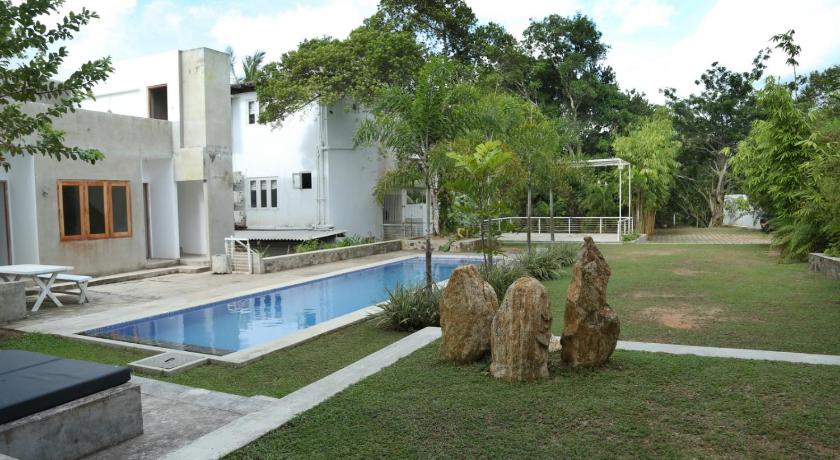 Villa Green Bamboo